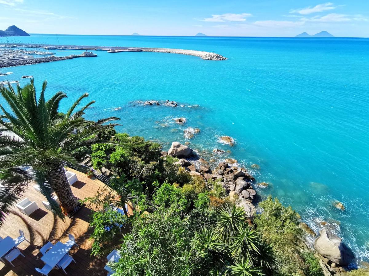 Villa Anita Apartments Capo dʼOrlando Buitenkant foto