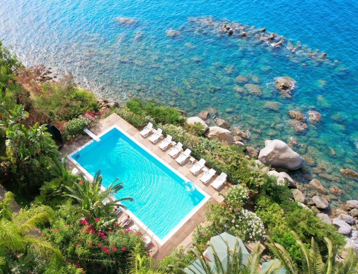 Villa Anita Apartments Capo dʼOrlando Buitenkant foto