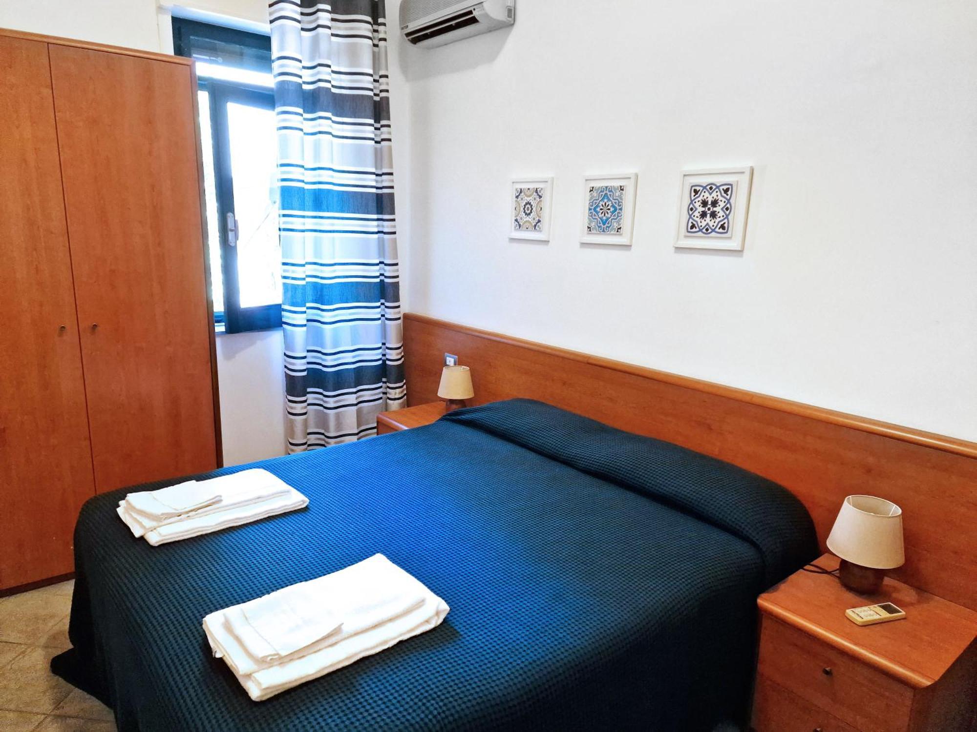 Villa Anita Apartments Capo dʼOrlando Kamer foto